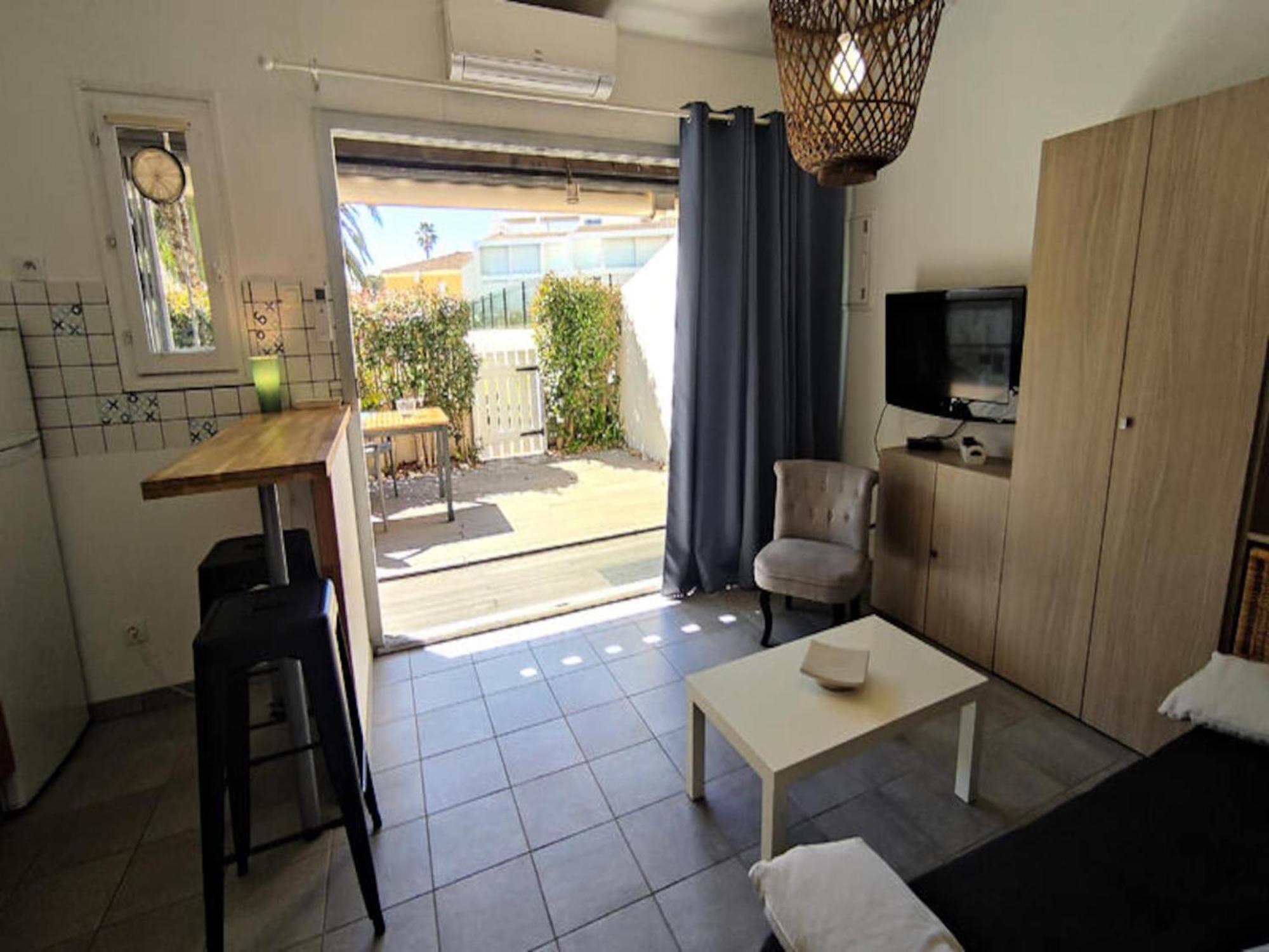 2 Rooms For 2 People Agde Εξωτερικό φωτογραφία